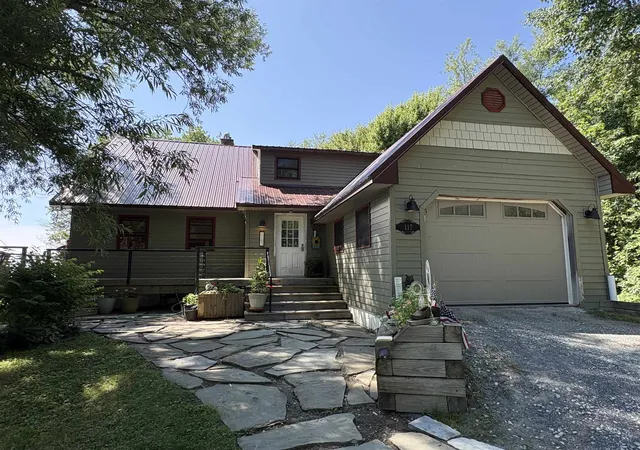 Photo 4 of Single family home for sale at 1103 Firehouse Rd, Alburg, VT 05440 | MLS# 5100828 | Listing updated on 2026-07-22