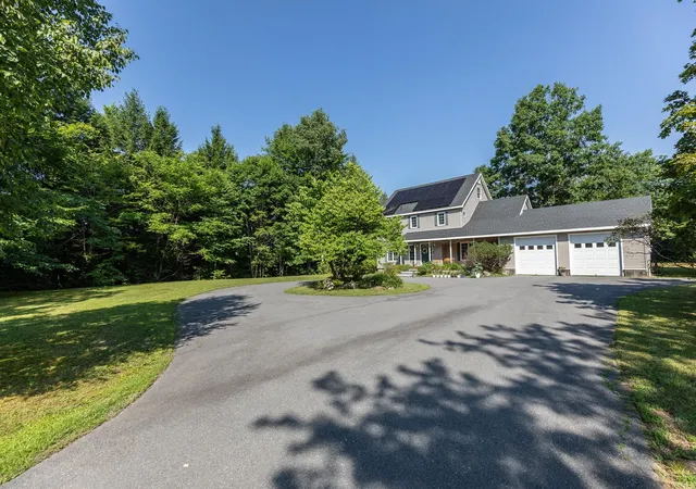 2nd image of 20 Wildwood Ave, Claremont, NH 03743 | MLS# 5100842