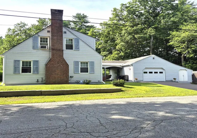 3rd image of 20 Bay St, Claremont, NH 03743 | MLS# 5100862