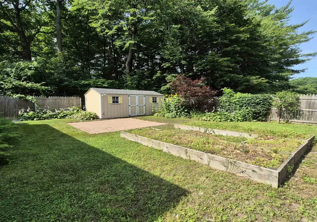 5th image of 20 Bay St, Claremont, NH 03743 | MLS# 5100862