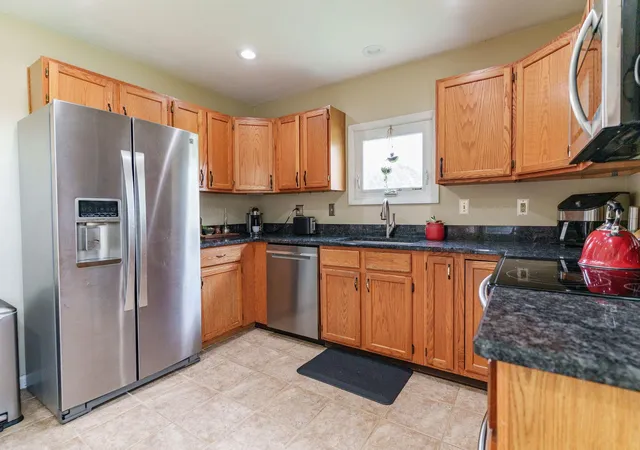 Photo 4 of Single family home for sale at 2515 Mountain View Rd, Williston, VT 05495 | MLS# 5100906 | Listing updated on 2026-10-05