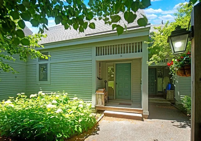 Townhouse for sale at 12 Par Dr #12, Wilmington, VT 05363 | MLS# 5100908