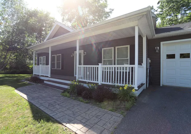 Photo 2 of Sale Pending at 43 Cherry Ln, Newport, VT 05855 | MLS# 5100909 | Listing updated on 2026-07-22