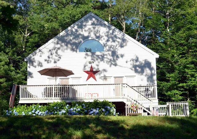 Photo 2 of Sale Pending at 5 Ethan Allen Rd, Center Tuftonboro, NH 03816 | MLS# 5100922 | Listing updated on 2026-07-24