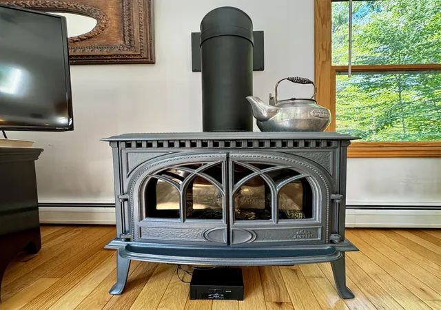 Photo 4 of Sale Pending at 5 Ethan Allen Rd, Center Tuftonboro, NH 03816 | MLS# 5100922 | Listing updated on 2026-07-24