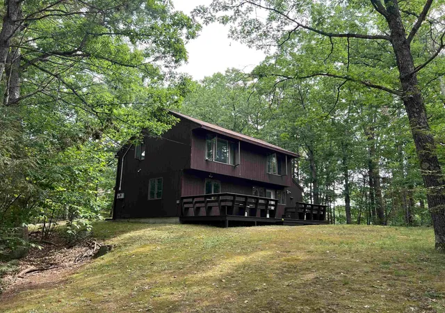 Single family home for sale at 1 Great Hill Dr, Newmarket, NH 03857 | MLS# 5100923