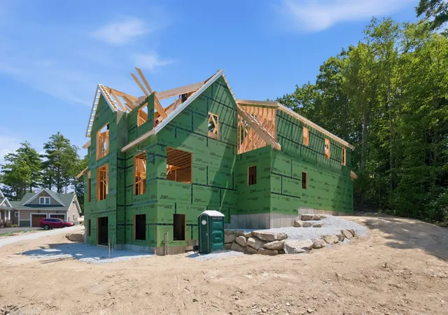Photo 2 of Single family home for sale at 19 Commanders Helm, Laconia, NH 03246 | MLS# 5100941 | Listing updated on 2026-07-22