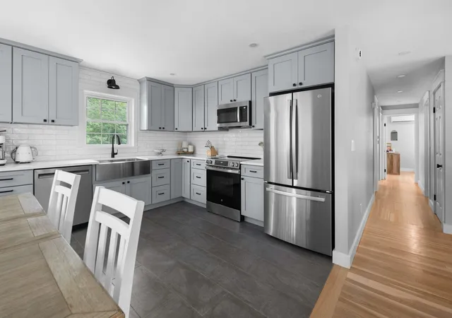 Photo 3 of Single family home for sale at 19 Sheru Ln, York, ME 03909 | MLS# 5100954 | Listing updated on 2026-08-25