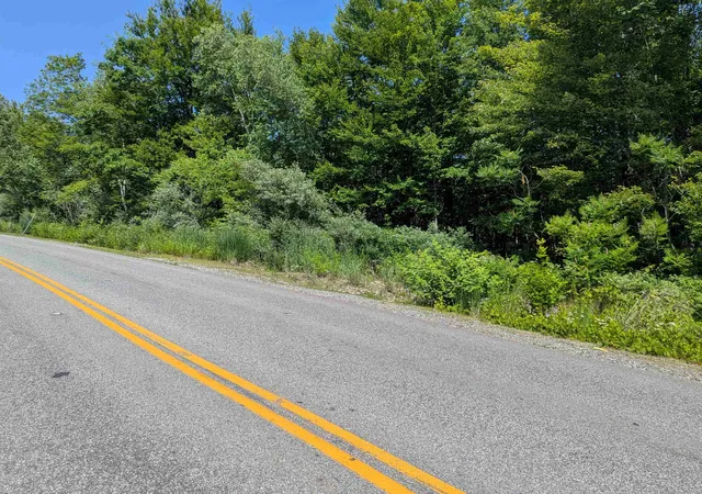 2nd image of 1 Boulder Point Dr, Plymouth, NH 03264 | MLS# 5100958