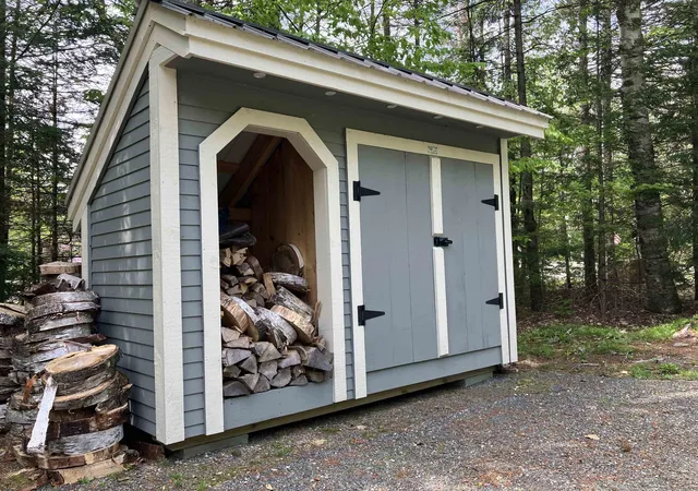 Photo 2 of Sale Pending at 7 High Top Rd #B-117, Wilmington, VT 05363 | MLS# 5100963 | Listing updated on 2026-09-02