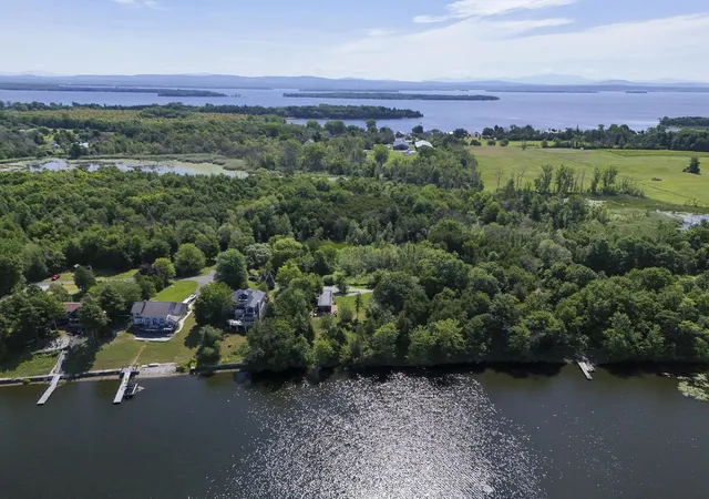 Photo 4 of Single family home for sale at 540 Northland Ln, North Hero, VT 05474 | MLS# 5100976 | Listing updated on 2026-08-20