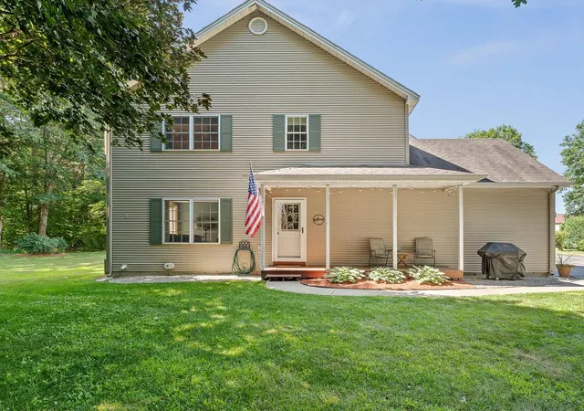 Photo 2 of Sale Pending at 7 Donald Dr, Milton, VT 05468 | MLS# 5100980 | Listing updated on 2026-08-19