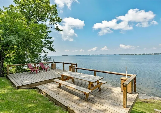 Photo 4 of Sale Pending at 425 Bingham Shore Rd, Saint Albans, VT 05478 | MLS# 5100992 | Listing updated on 2026-07-25