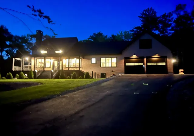 Photo 2 of Single family home for sale at 28 Lady Slipper Ln, Wolfeboro, NH 03894 | MLS# 5100995 | Listing updated on 2026-08-21