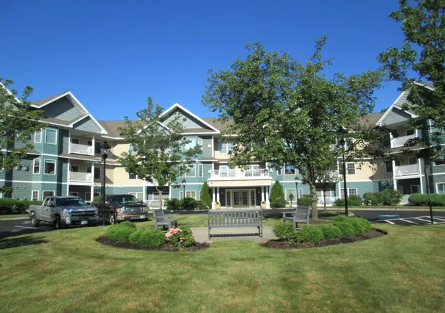 Condo for sale at 65 Hawthorne Dr #110, Bedford, NH 03110 | MLS# 5100997
