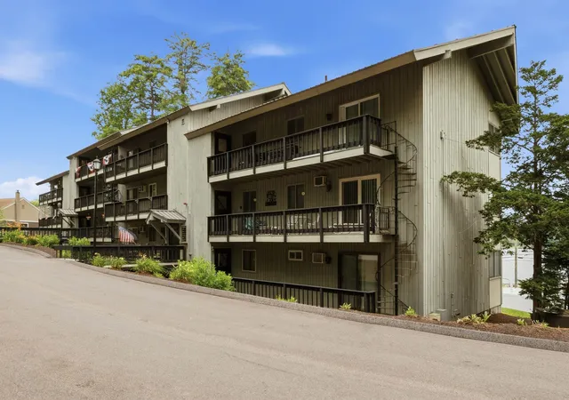 Photo 3 of Condo for sale at 883 Weirs Blvd #1, Laconia, NH 03246 | MLS# 5101007 | Listing updated on 2026-09-02