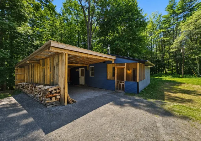 Single family home for sale at 30 Vt-10 Rte, North Springfield, VT 05150 | MLS# 5101030