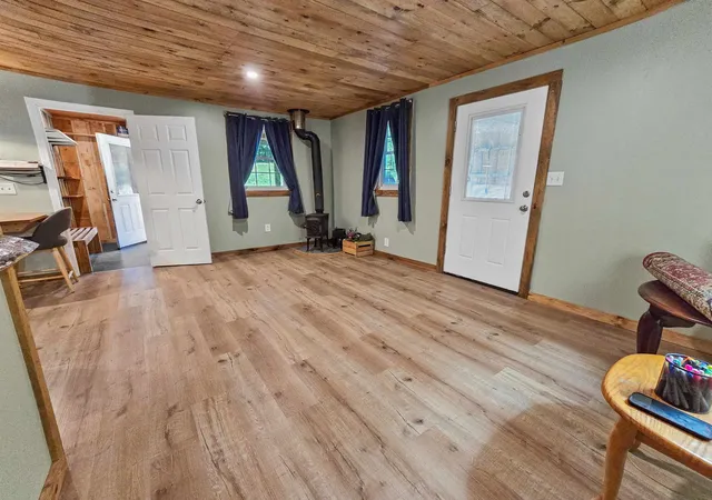 Photo 3 of Single family home for sale at 30 Vt-10 Rte, North Springfield, VT 05150 | MLS# 5101030 | Listing updated on 2026-08-01