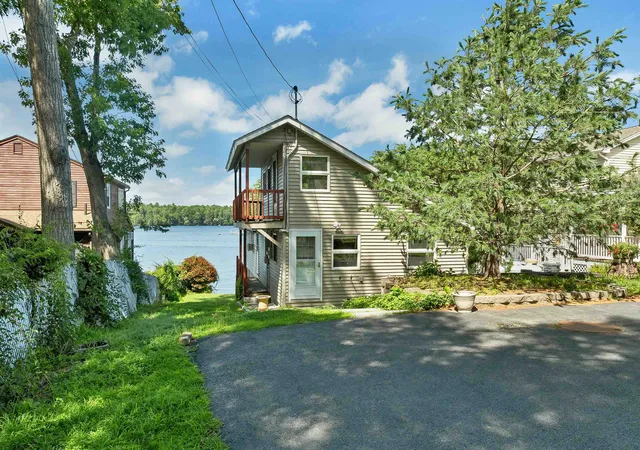 2nd image of 93 Conleys Grove Rd, Derry, NH 03038 | MLS# 5101036