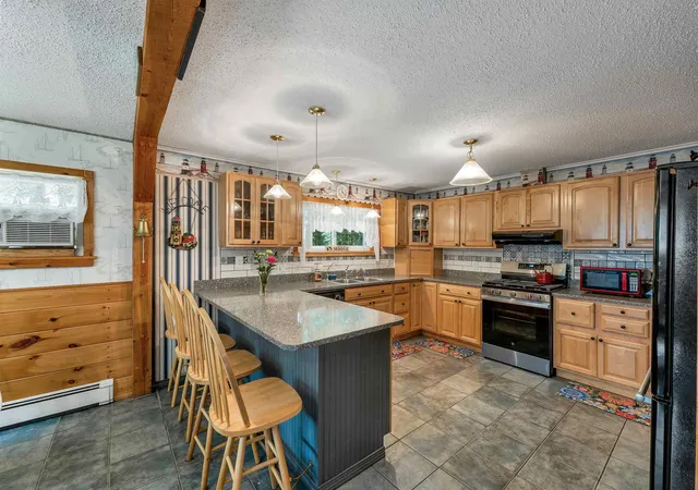 Photo 1 of Single family home for sale at 194 States Landing Rd, Moultonborough, NH 03254 | MLS# 5101049 | Listing updated on 2026-09-09