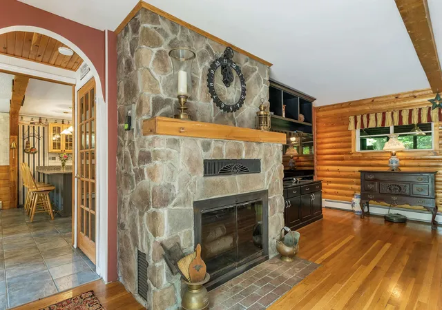 Photo 2 of Single family home for sale at 194 States Landing Rd, Moultonborough, NH 03254 | MLS# 5101049 | Listing updated on 2026-09-09