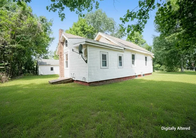 2nd image of 33 Noyes St, Concord, NH 03301 | MLS# 5101063
