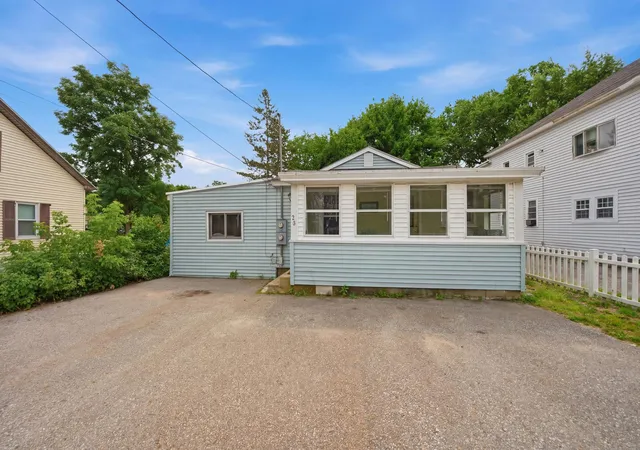 Photo 2 of Sale Pending at 28 New Dunstable Rd, Nashua, NH 03060 | MLS# 5101074 | Listing updated on 2026-09-02