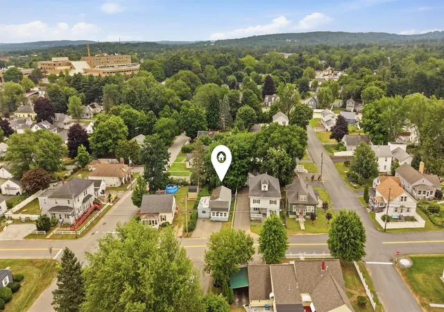 Photo 3 of Sale Pending at 28 New Dunstable Rd, Nashua, NH 03060 | MLS# 5101074 | Listing updated on 2026-09-02