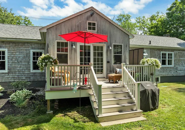 Photo 3 of Single family home for sale at 506 N Main St, Wolfeboro, NH 03894 | MLS# 5101092 | Listing updated on 2026-09-08