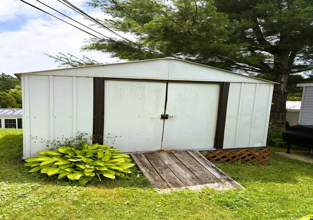 39th image of 8 Hilltop Manor Mobile Home Park, Littleton, NH 03561 | MLS# 5101114