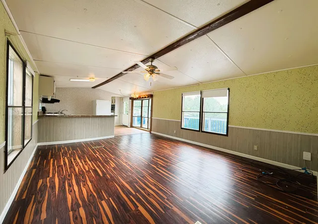 4th image of 8 Hilltop Manor Mobile Home Park, Littleton, NH 03561 | MLS# 5101114