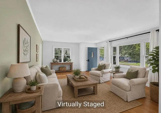 Photo 3 of Single family home for sale at 131 Iroquois Ave, Essex Junction, VT 05452 | MLS# 5101134 | Listing updated on 2026-07-22