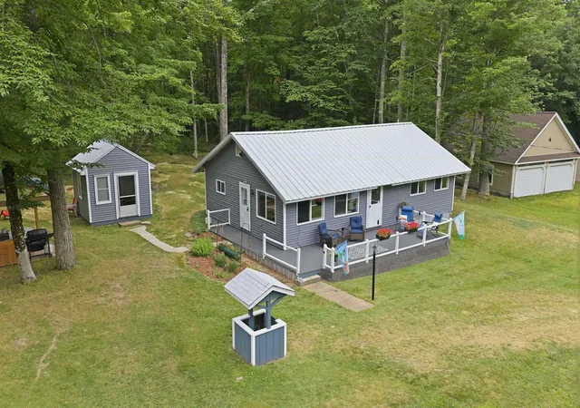 Photo 4 of Single family home for sale at 53 Deer Run Ln, Moultonborough, NH 03254 | MLS# 5101137 | Listing updated on 2026-09-03