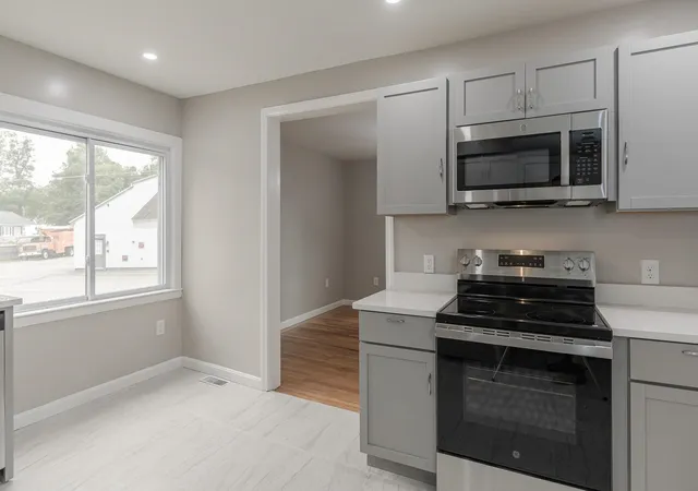 Photo 3 of Single family home for sale at 345 Marlboro St, Keene, NH 03431 | MLS# 5101144 | Listing updated on 2026-09-11