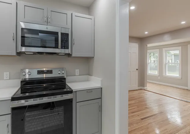 Photo 3 of Single family home for sale at 345 Marlboro St, Keene, NH 03431 | MLS# 5101144 | Listing updated on 2026-10-24