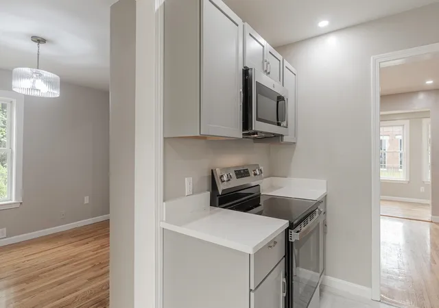 Photo 4 of Single family home for sale at 345 Marlboro St, Keene, NH 03431 | MLS# 5101144 | Listing updated on 2026-10-24