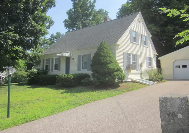 Photo 1 of Single family home for sale at 223 Post Rd, Greenland, NH 03840 | MLS# 5101150 | Listing updated on 2026-08-25