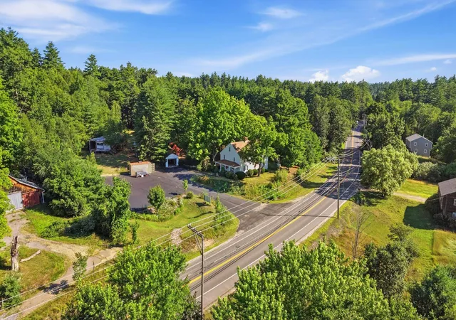 Photo 2 of Single family home for sale at 65 Chester Rd, Raymond, NH 03077 | MLS# 5101154 | Listing updated on 2026-09-12