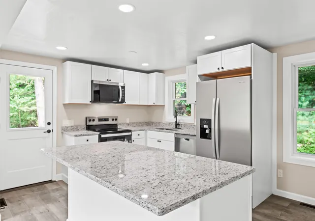 2nd image of 17 Fairway Dr, New Hampton, NH 03256 | MLS# 5101159