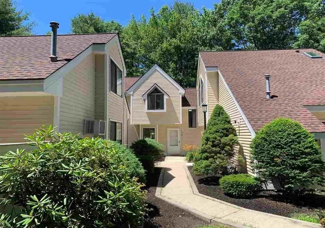 Photo 1 of Townhouse for sale at 14 Franklin Hts, Rochester, NH 03866 | MLS# 5101168 | Listing updated on 2026-08-28