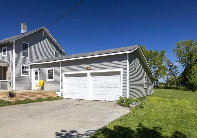 Photo 3 of Single family home for sale at 82 Allen Rd, Grand Isle, VT 05458 | MLS# 5101169 | Listing updated on 2026-09-11