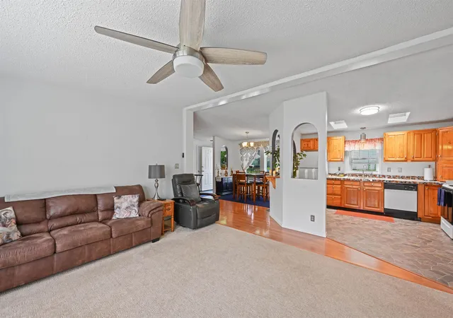 Photo 3 of Manufactured home for sale at 92 Hilltop Circle Circle, Richmond, VT 05477 | MLS# 5101170 | Listing updated on 2026-07-28