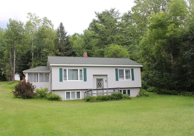 Single family home for sale at 8 Holly Heights St, Whitefield, NH 03598 | MLS# 5101188