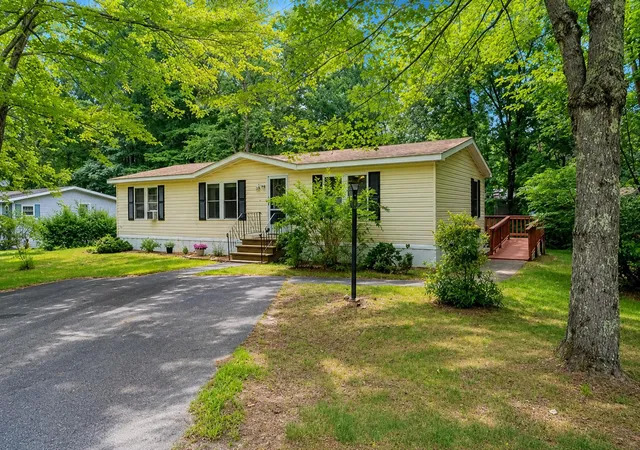 Photo 1 of Sale Pending at 12 York Ct, Rochester, NH 03868 | MLS# 5101193 | Listing updated on 2026-07-24
