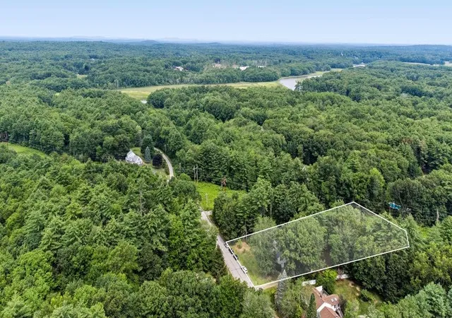 42nd image of 32 Raeder Dr, Stratham, NH 03885 | MLS# 5101215