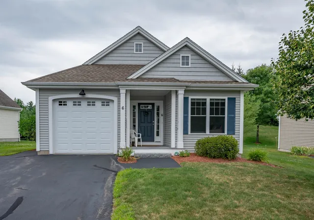 Photo 1 of Sale Pending at 6 Elystan Cir, Nashua, NH 03064 | MLS# 5101223 | Listing updated on 2026-07-27