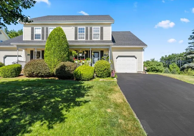 Photo 3 of Condo for sale at 156 Catkin Dr, South Burlington, VT 05403 | MLS# 5101225 | Listing updated on 2026-08-26