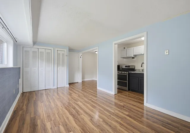 Photo 3 of Sale Pending at 6 Brookside Dr #2, Exeter, NH 03833 | MLS# 5101229 | Listing updated on 2026-09-18