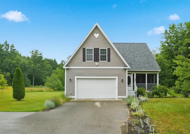 1st image of 4 Memory Ln, Loudon, NH 03307 | MLS# 5101231