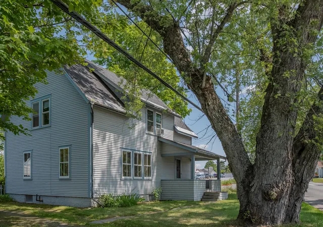 Photo 1 of Single family home for sale at 515 Washington Hwy, Morrisville, VT 05661 | MLS# 5101238 | Listing updated on 2026-09-15